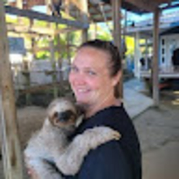 Meet your Posher, Elizabeth - Picture 1 of 1